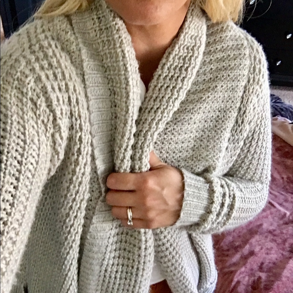 Thick urban outfitters cozy sweater